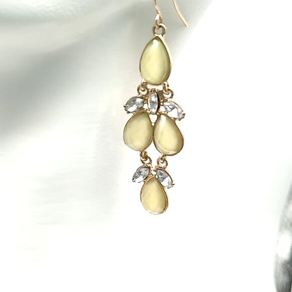 Cascading Faceted Iridescent Cornsilk Yellow Teardrop Chandelier Earrings - Picture 8 of 11
